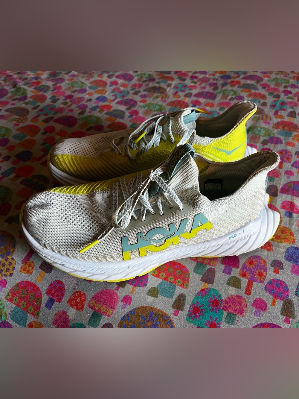 HOKA Carbon X 3 running shoes women’s